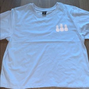 Blue pineapple t-shirt